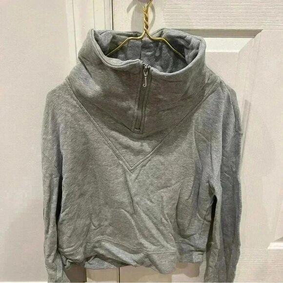 Juicy Couture Half Zip sweatshirt - Picture 1 of 5